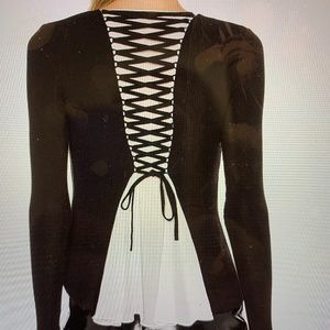 Bailey 44 Old Town Top